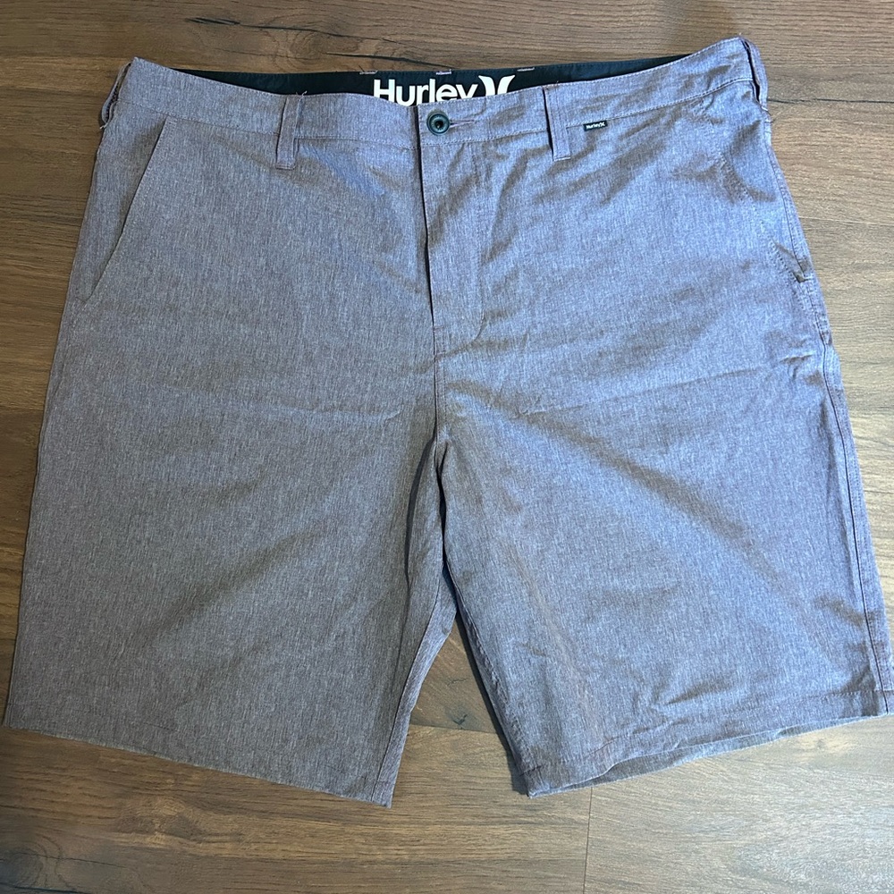 Hurley Heather Red Phantom Hybrid Shorts with Flat Front Design